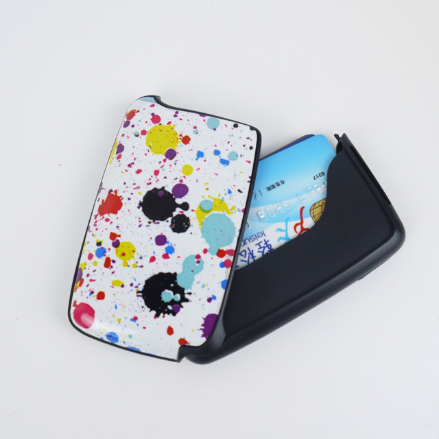 የአሉሚኒየም ክሬዲት ካርድ መያዣ የዕለት ተዕለት የኪስ ቦርሳ ደህንነትን እንዴት ያሻሽላል?